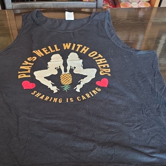 🍍 Plays Well With Others Tank Top🍍 - Picture 1 of 4